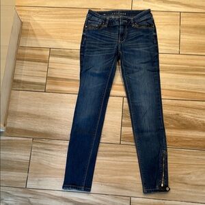 White House Black Market Indigo Skinny Jeans